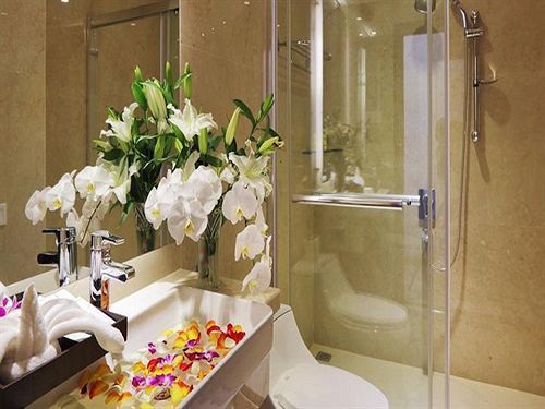 Huyen Chau Hotel هانوي المظهر الخارجي الصورة